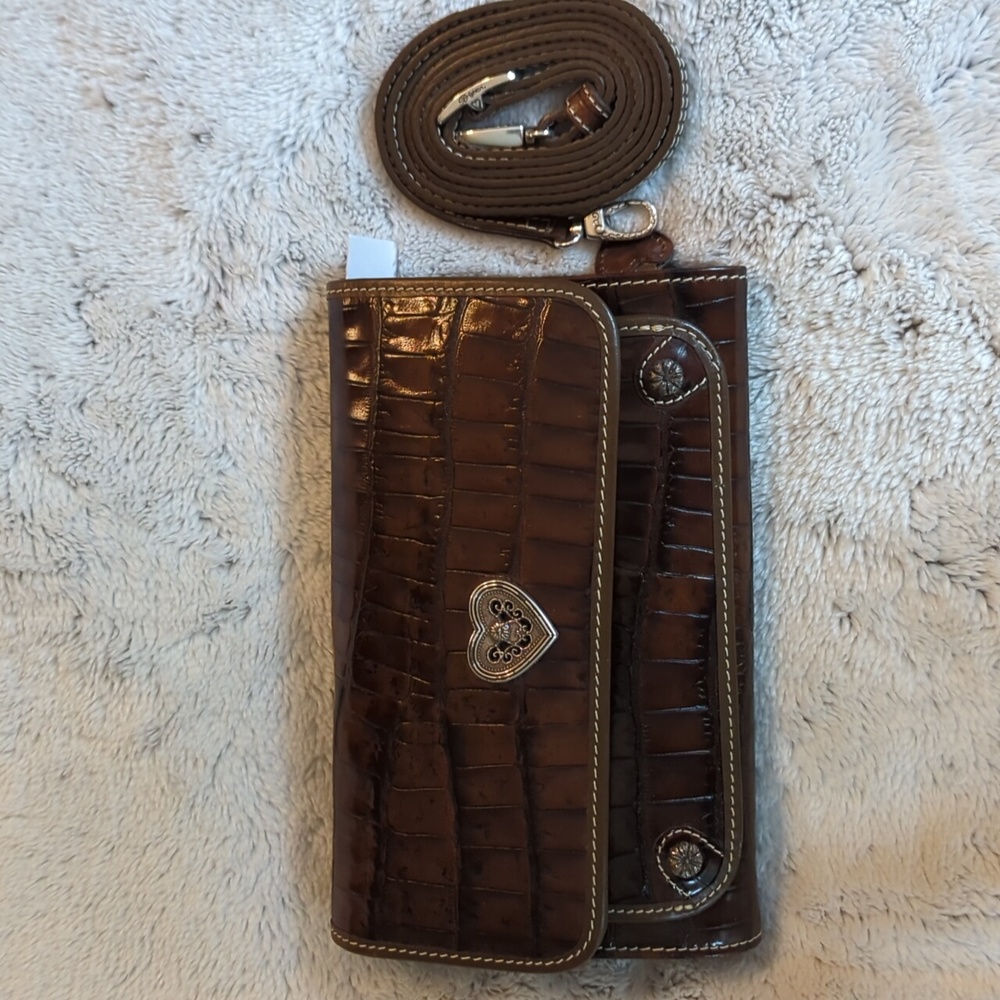 Brighton Crossbody Organizer Wallet